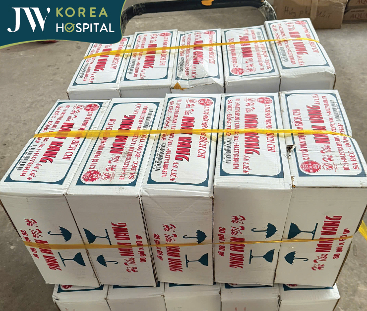 những thùng hủ tiếu