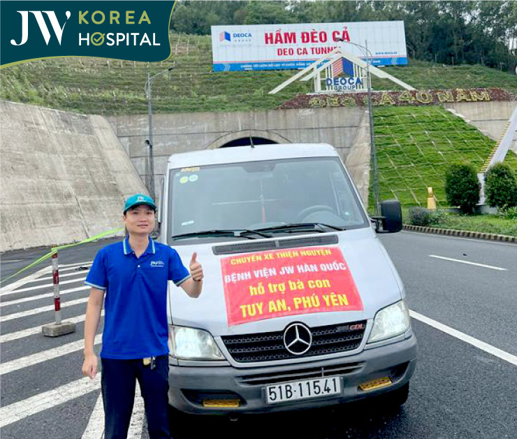 xe cứu trợ đến nơi