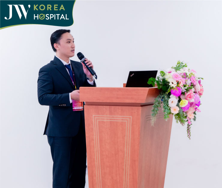 bác sĩ tín thuộc bệnh viện jw báo cáo tại hội nghị hsaps