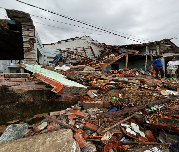 nhà thiệt hại 1 