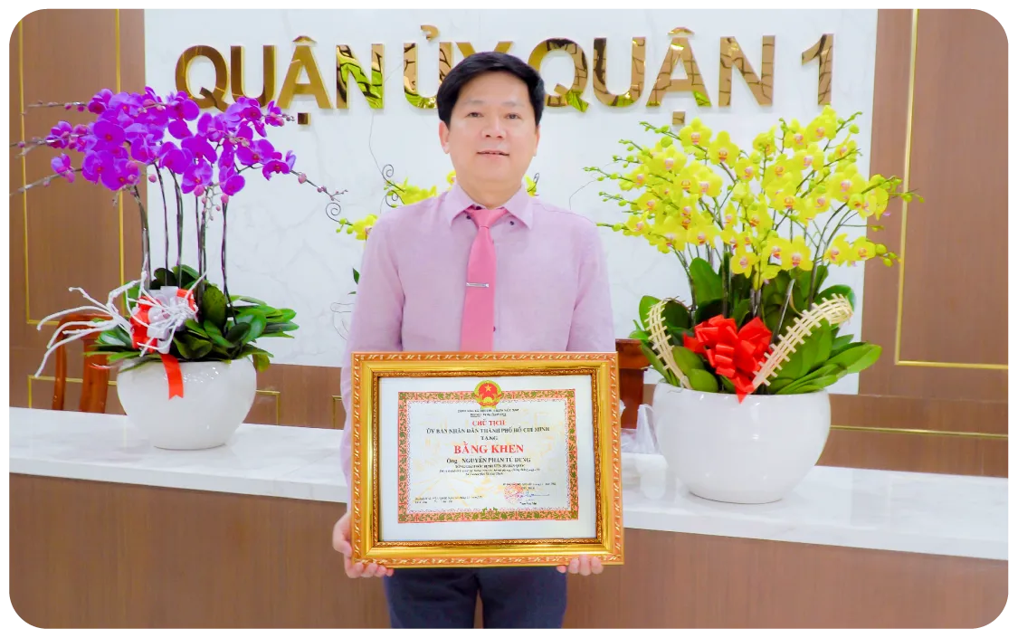 Hình ảnh các hoạt động xã hội của Bác sĩ Nguyễn Phan Tú Dung